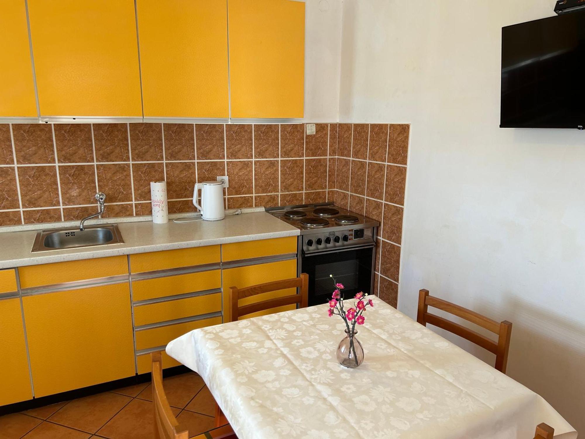 Apartmani Pavlovic Sućuraj Exterior foto